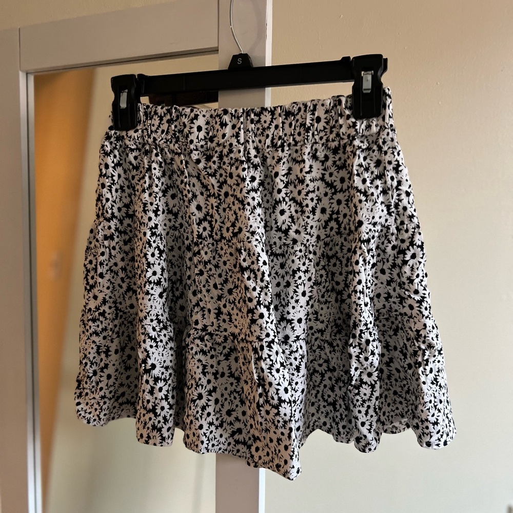 Floral Black and White Women's Skirt